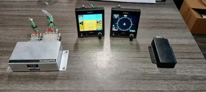 GARMIN - GAD29D et GMU-11